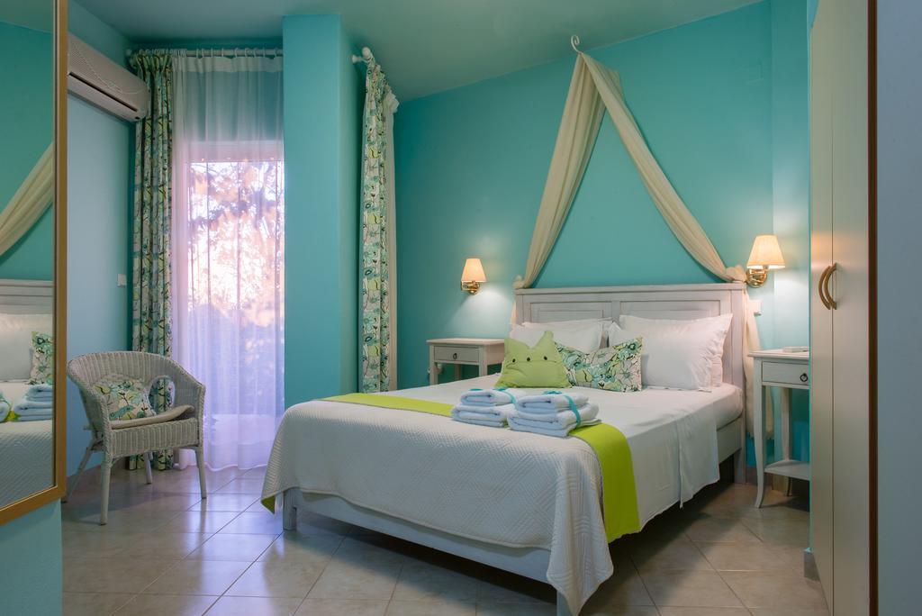 Palmina Mare Villa&Studios Paralia Vrachou Exterior foto